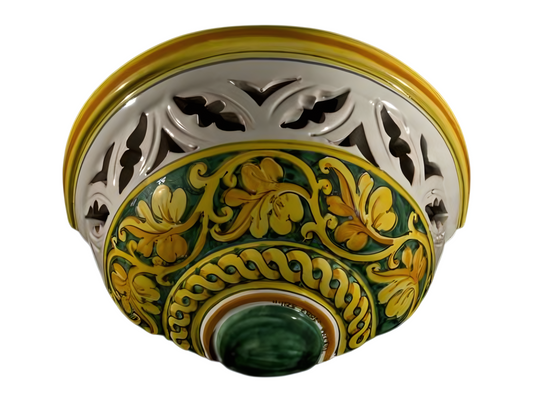 Medium carved hamper