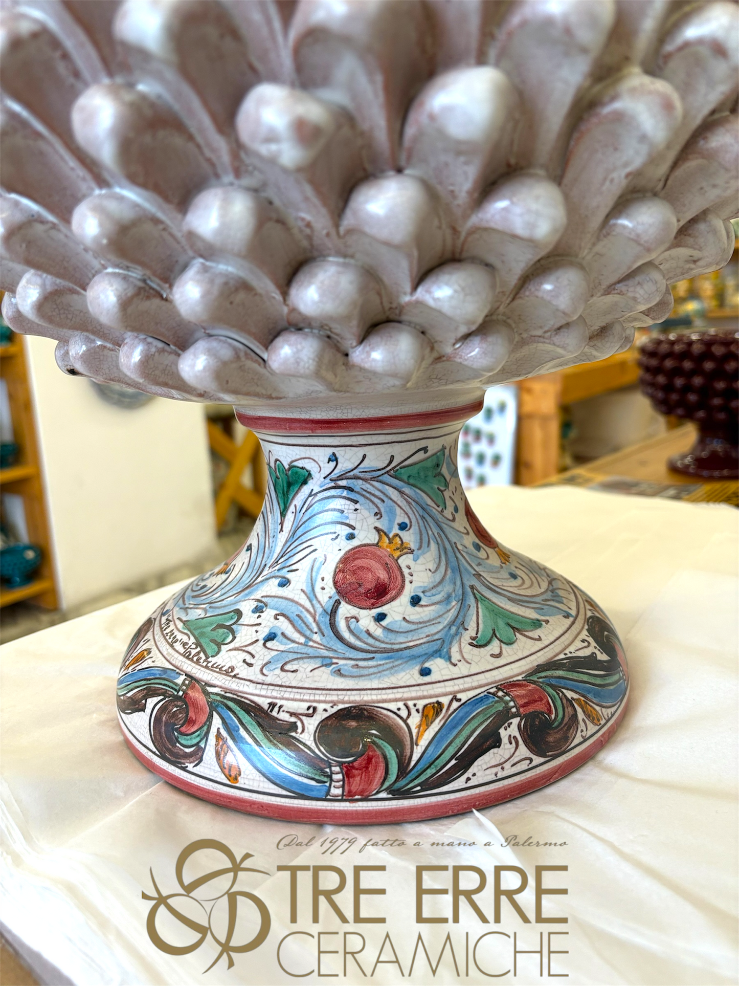 Mezzapigna grande piede decorato