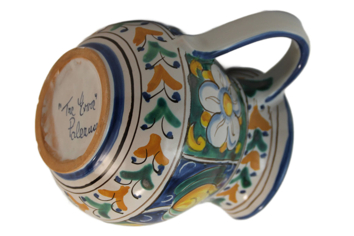 Jug h15